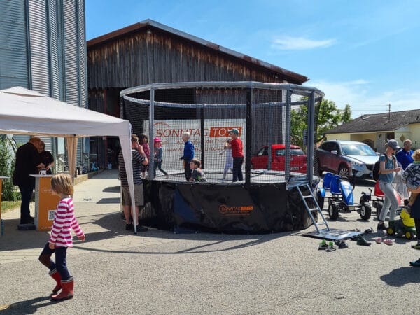 Gallus 14ft_Deutschland_Sonntag Spielzeug (1) Akrobat Gallus
